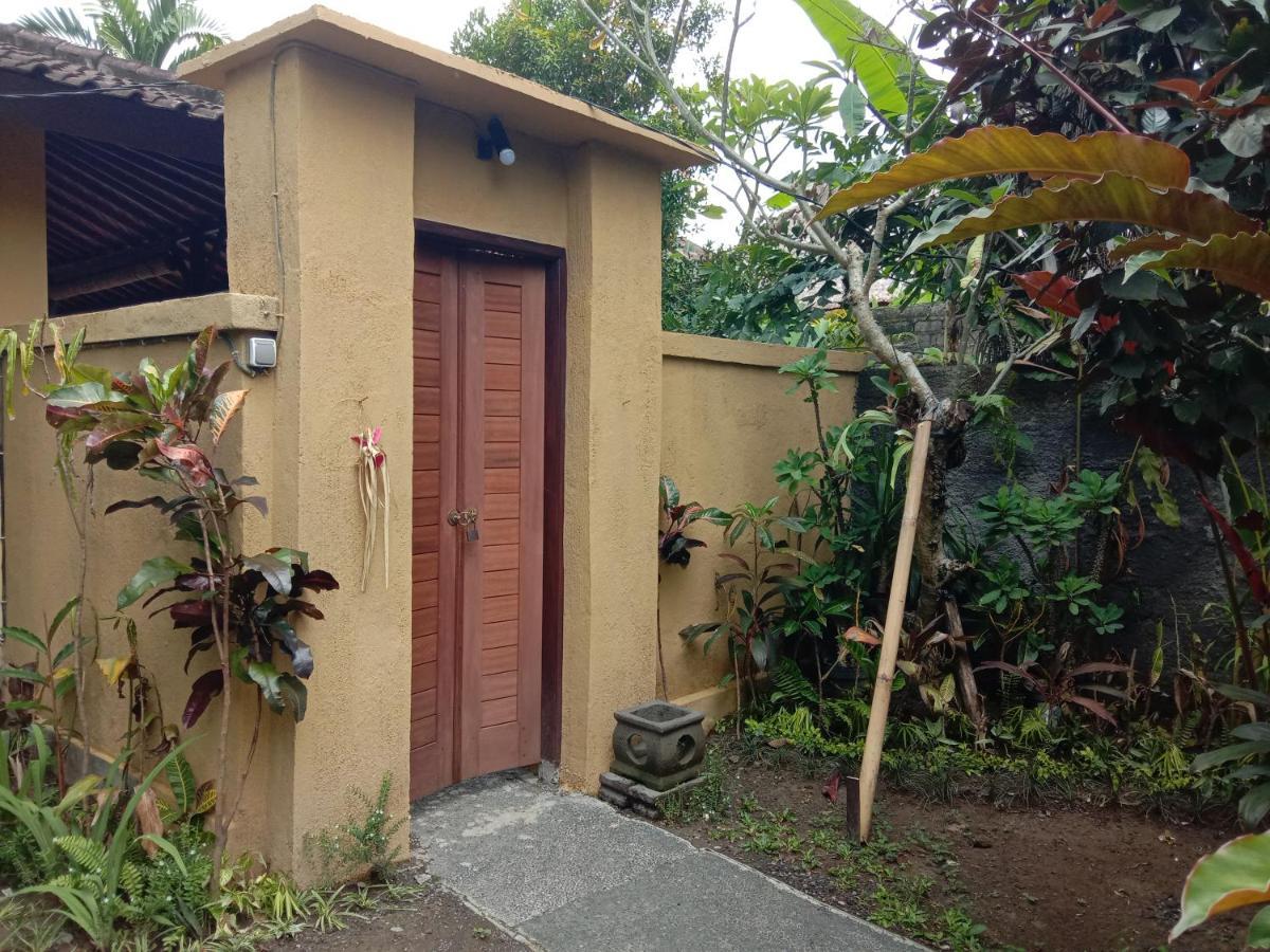 Dedik House Villa Ubud Exterior foto